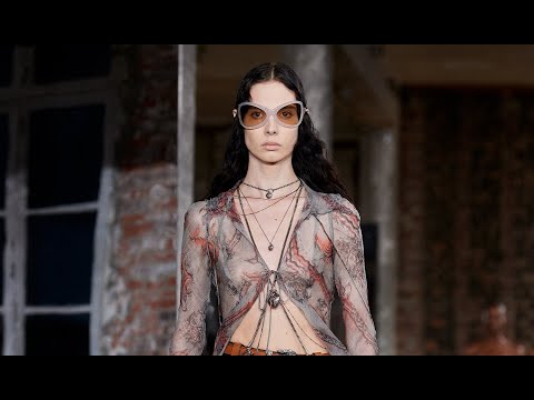 Acne Studios | Spring Summer 2022 | Fashion Show