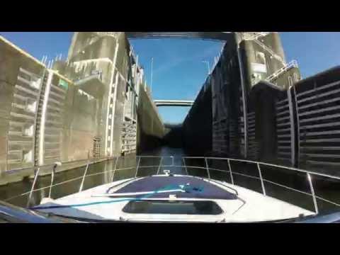 download lagu mp3 mp4 Knoxville Boats, download lagu Knoxville Boats gratis, unduh video klip Knoxville Boats