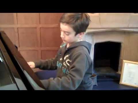 ABRSM Grade 1 Exam Piece -Vampire Blues- Kevin Wooding, by Dylan