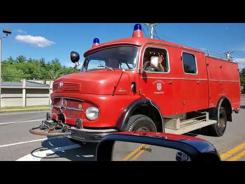 Mercedes Benz Kurzhauber Fire Truck Crew Cab - LAF 710 D