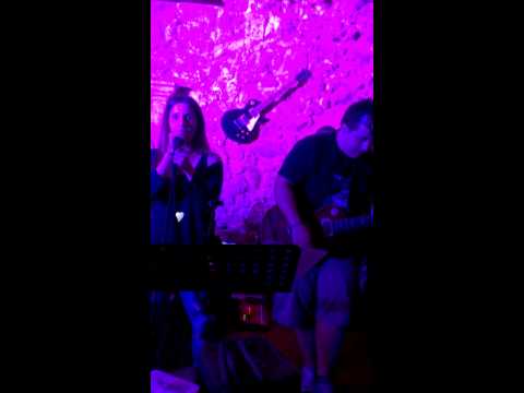 The FREAK TONES Live @ 4Seasons: Sweet Dreams (Are Made Of This)