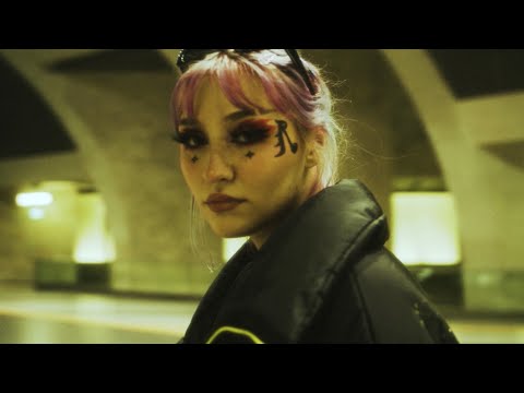 REEZA - schwer (Official Video)