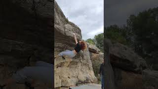 Video thumbnail of T'escarrancias, 6a+. Llíria