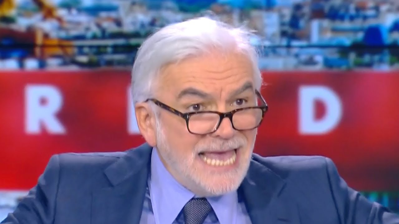 "Emmanuel Macron n’a servi à rien" : Pascal Praud s'emporte après le rapport de la Cour des Comptes