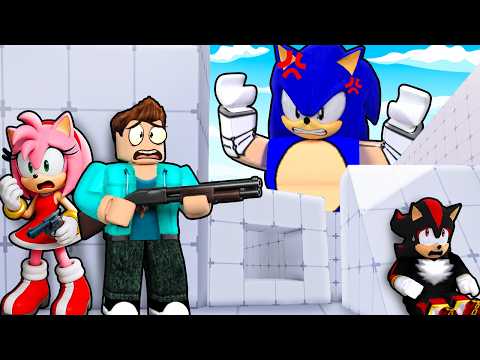 I TROLLED NOOBS IN GIANT VS MINI HIDE AND SEEK RIVALS !!