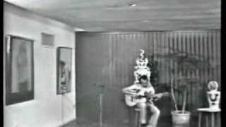 Silvio Rodriguez - Yo te invito a caminar conmigo