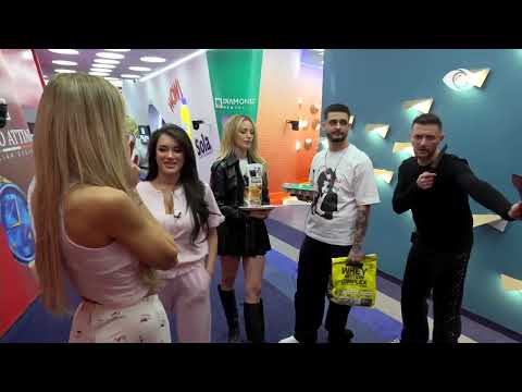 Banorët presin Mateon pas intervistës së tij