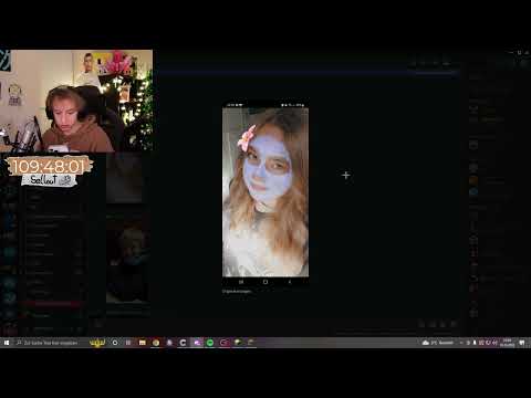 Er testet Snapchat Filter...