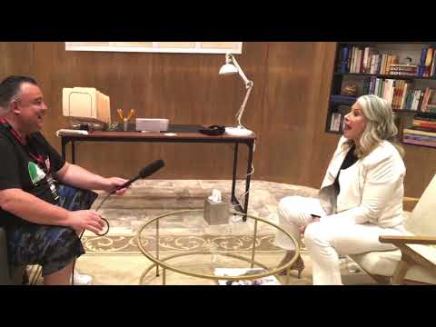 The Wiseguyz Interview #Sopranos /#Goodfellas #LorraineBraccos at MobMovieCon SopranosCon