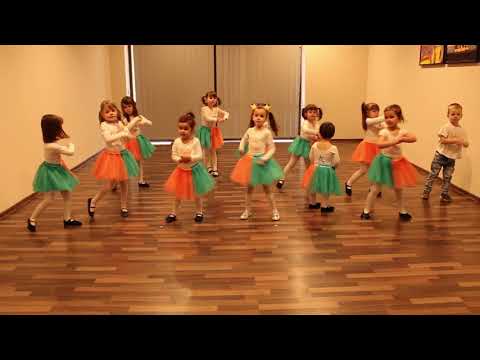 Trupa BABY DANCE ONESTI . (MICA FLOARE )