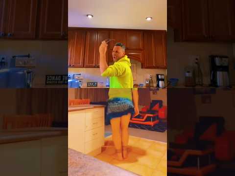 Thumbnail for This is what dad does when the kids are at school! 😅 #shorts by The Who