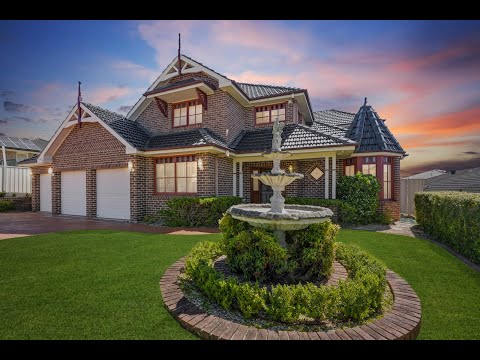 10 Braeside Crescent, Glen Alpine