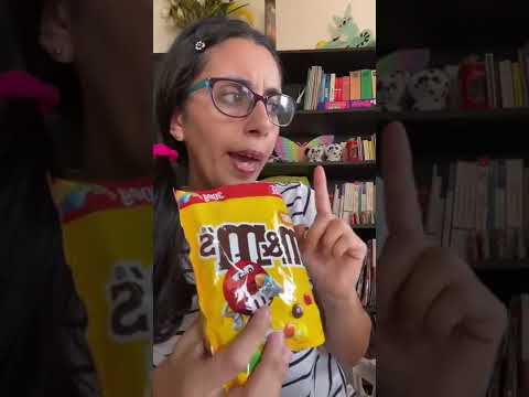 Can you give me ONE?😆👭🏻 #shorts #lauraegiulia