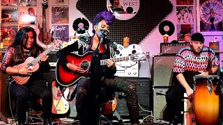 Nik West Acoustic Sessions- People Pleaser