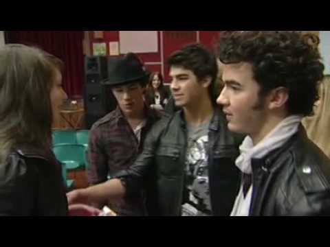 Meeting the Jonas Brothers at Ryton Comprehensive School in Gateshead 18/11/09