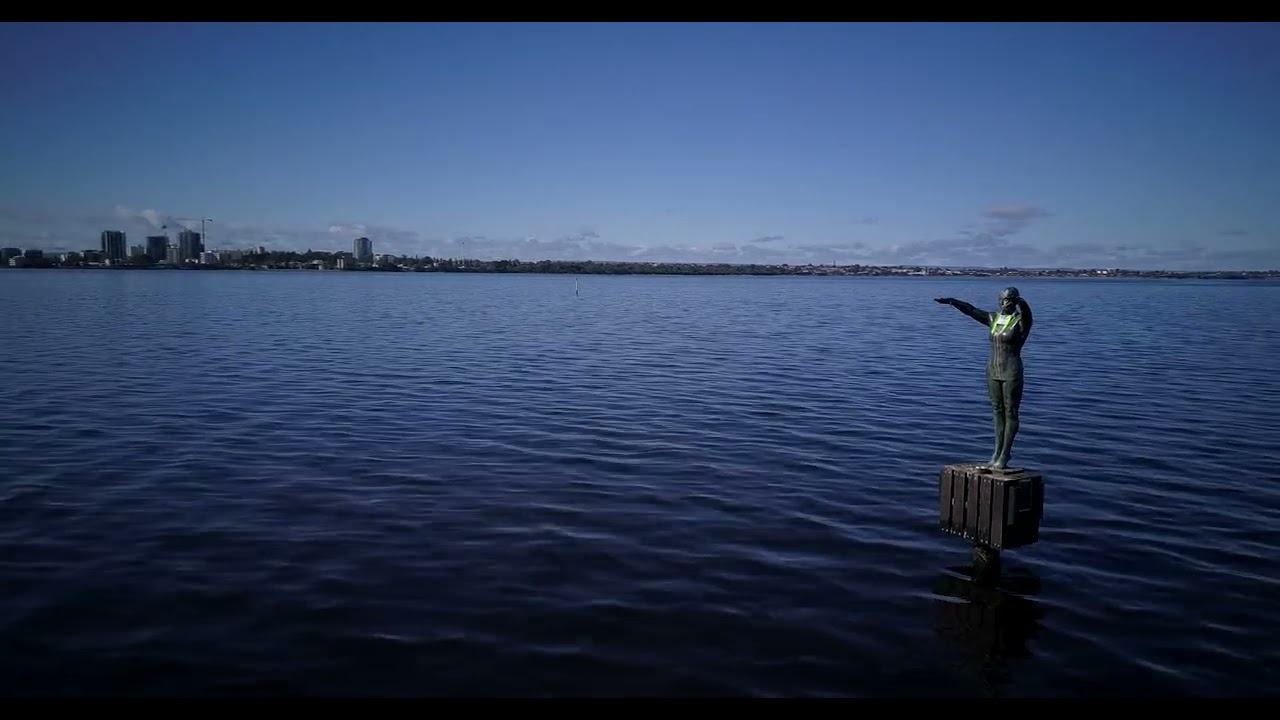 Behold the captivating peek of Eliza Statue at Matilda Bay.