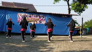Download lagu senam kreasi Tobelo RT 07 komplek Dephan mp3