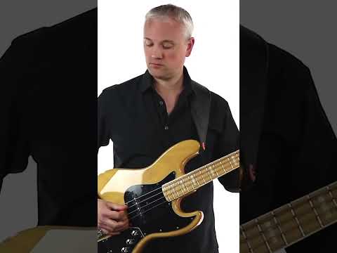 So meistern Sie das Bassspiel mit einem Plektrum!