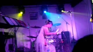 01 Looking Glass - Little Dragon in Toronto (Oct 12, 2011)