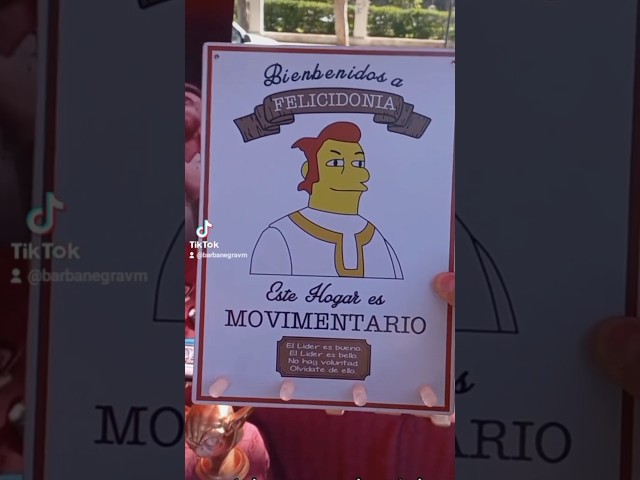 Vídeo relacionado con Cuelga llaves de la familia Simpsons, MDF y vinilo, 5 personajes, regalo original