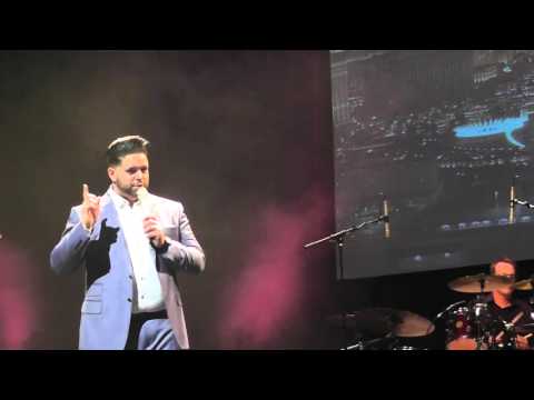 Fernando Varela Live in Theater de Purmaryn Purmerend 6 maart 2016 Las Vegas Medley