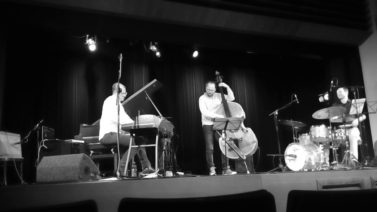 Lackner - Hobzek - Liška Trio   ČT 27 10 2017 03