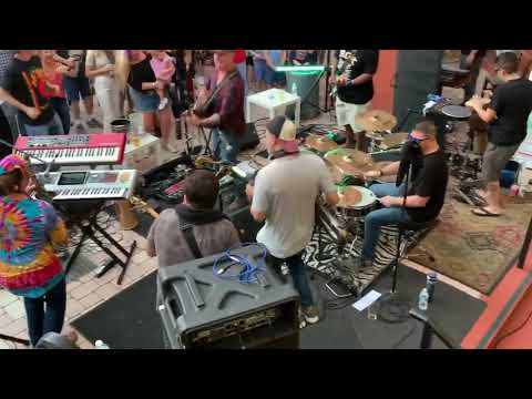 Buffalo Strange - Blue Skies (Juanjamon Sax Solo) @ The Ale & the Witch, St. Petersburg, FL. 1/11/20