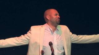 PHANTOM: Justin Lee Miller sings Oh What a Beautiful Mornin'