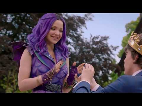 Descendants 3 - Ben Proposes To Mal | Clip #3