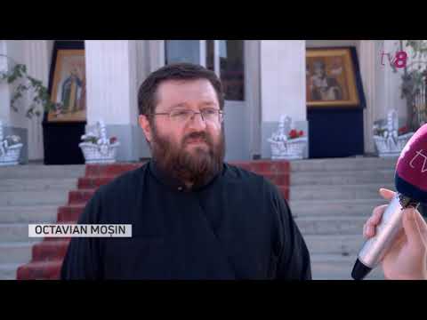 După incendiul de la Biserica din Dumbrava, enoriașii donează bani pentru reconstrucția casei arse