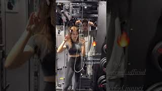 モデル 徳本夏恵(なちょす)ジム着 レギンス トレーニングウェア #shorts