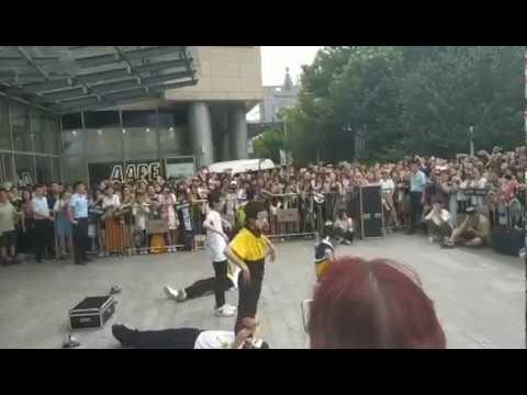 BOY STORY BUSKING in TianJin - Special Dance (Fancam 2)