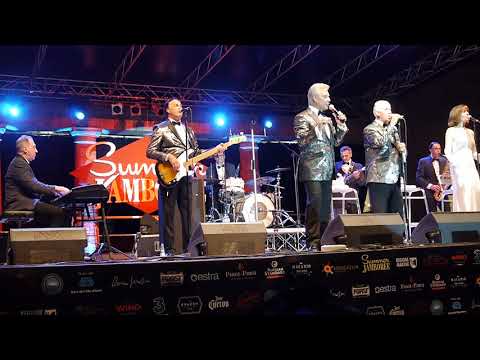 Read Between The Lines - Del Satins