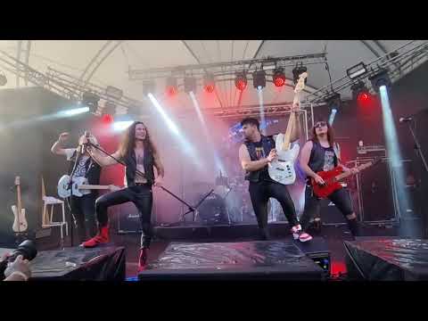 HITTEN - live - Full Metal Holiday 2022