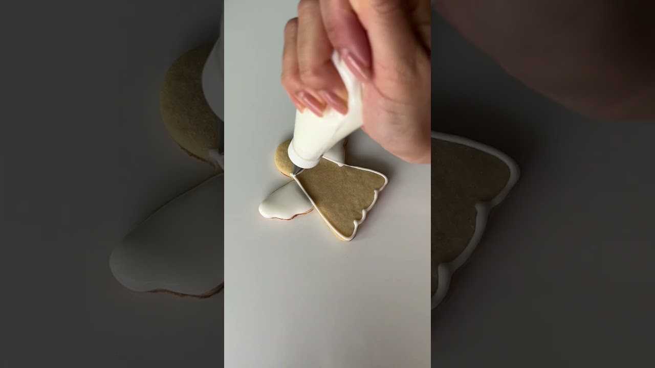 Holiday baking series: Angel cookies 👼🏻 #holidayseason  #christmas #christmascookies  #cookies