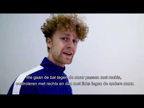 ⚔️ KAA Gent Foundation: #AgeeChallenge 7 - Passen tegen de muur