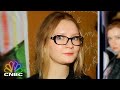 Anna Delvey: The True Story Behind the Netflix Hit | American Greed FREE NOW on Peacock | CNBC Prime