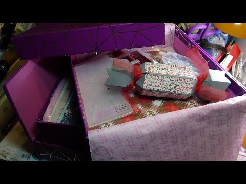 Crafter's Companion Xmas Compendium Cracker Stencil Tutorial! Back in Stock, Link in Description Box