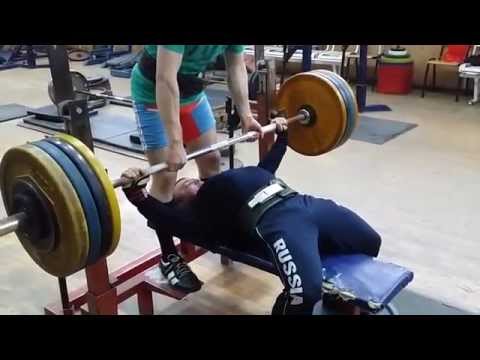 Sergey Fedosienko, bench press RAW 172.5kg /380lbs x 3 reps
