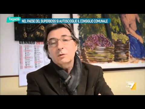 Nel paese del superboss si autoscioglie il consiglio comunale