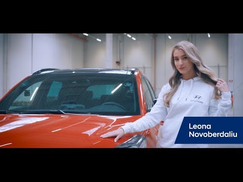 Promenáda v aute s finalistkou č. 8 – Leonou Novoberdaliu