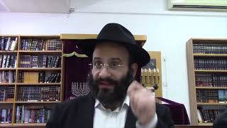 כל ישראל ערבים מול אל תתערב לי בחיים (הרב אלחנן משה נחמנסון) - התמונה מוצגת ישירות מתוך אתר האינטרנט יוטיוב. זכויות היוצרים בתמונה שייכות ליוצרה. קישור קרדיט למקור התוכן נמצא בתוך דף הסרטון