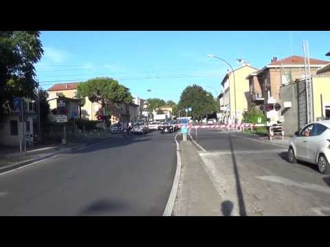 Passaggio a livello con semibarriere di via Canale Molinetto  - Ravenna #3 / Level Crossing