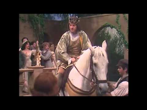 Princess Ida, 2.  'Now hearken to my strict command'