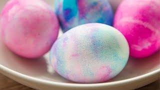 How to Dye Easter Eggs the Easy Way — With Shaving Cream!