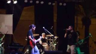 Skaramanzia feat. Pipe (singa stylee) - Ciuriddu Sicilianu (live Pozzallo 17/08/2007