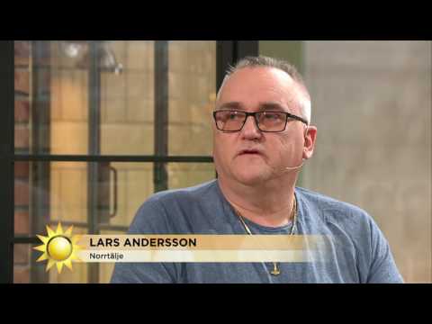 Jesper till Trissvinnaren: "Vilka fina armband du har!" - Nyhetsmorgon (TV4)