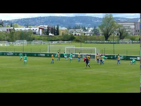 30/04/2017 CFA2 : ASSE 2 - Mende Av.Foot Lozere 3 (But de Dylan Chambost)