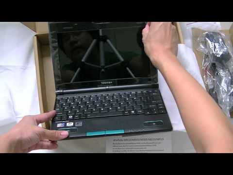 Toshiba NB520 Netbook: Unboxing and GIVEAWAY