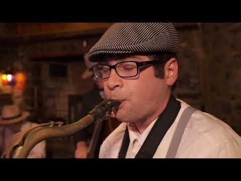 Louis Pettinelli Entertainment video.